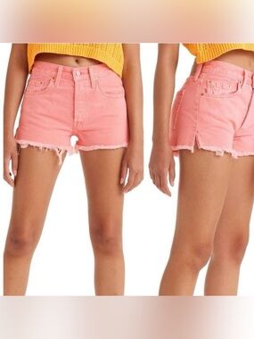 EUC Levi's Women's 501 High Rise Fringe Hem Denim Jean Shorts
